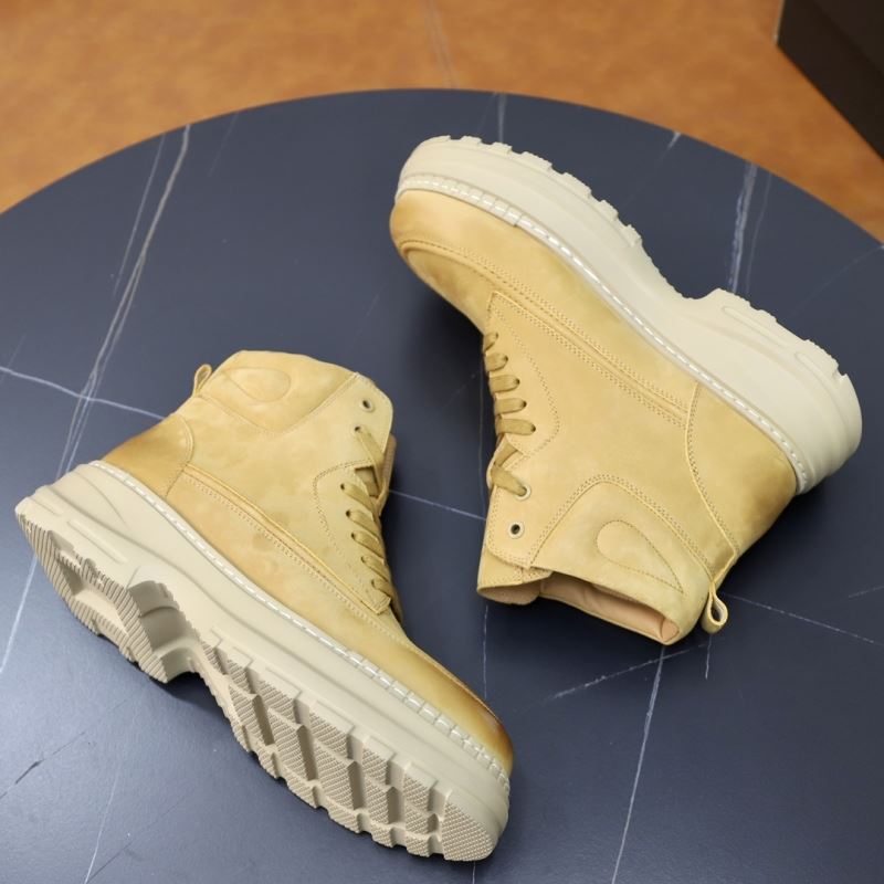 UGG Sneakers